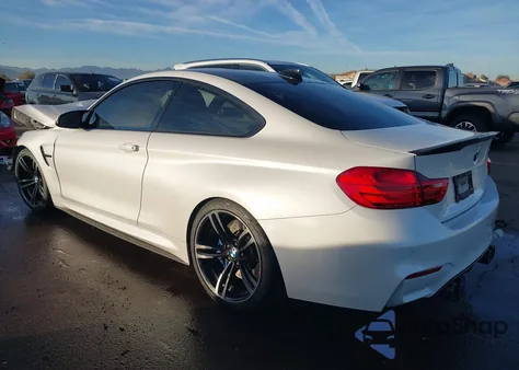 2015 BMW M4 z USA, uszkodzony, nr VIN WBS3R9C52FK331005